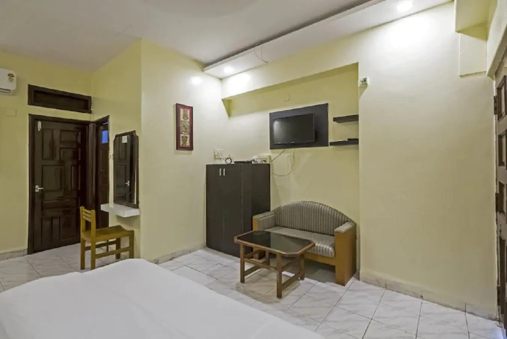 Goroomgo New Sunder Indore