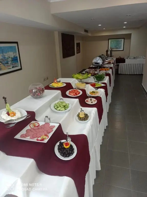 Hatayli Oteli