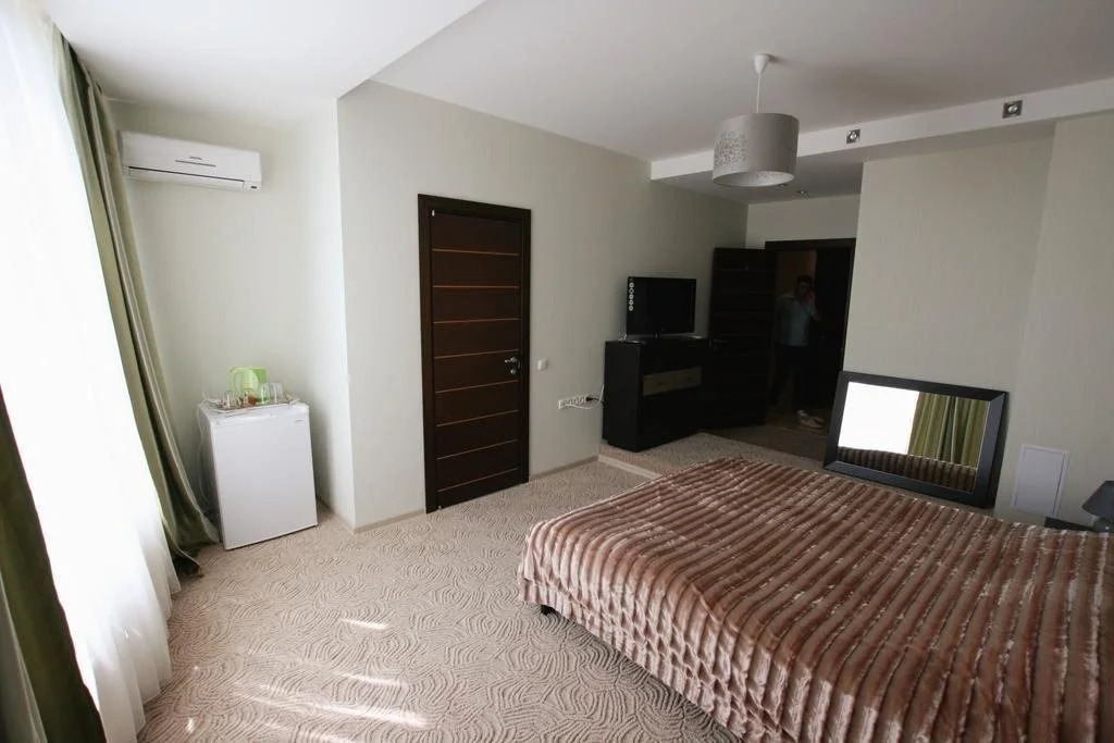 Mini hotel in Observatorniy