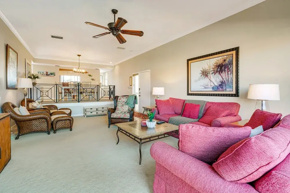Upgraded Lake House Condo 1min To Siesta Key Beach