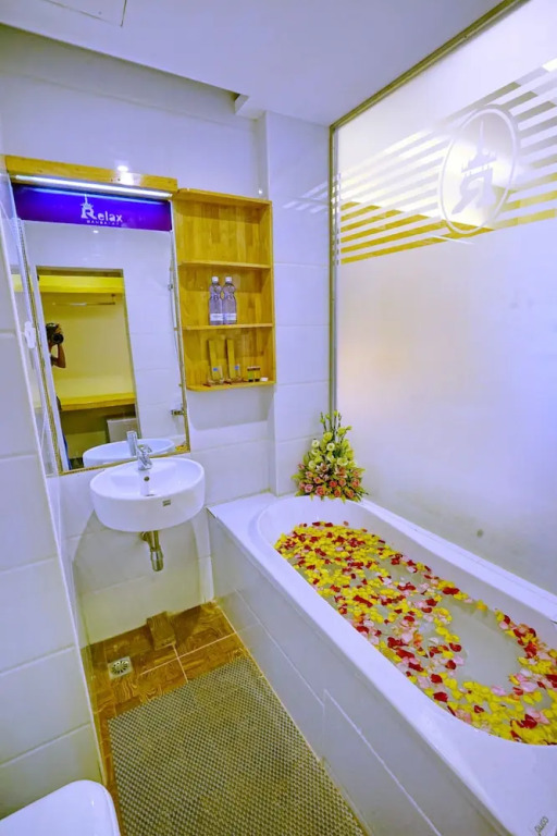 Relax Mandalay Hotel