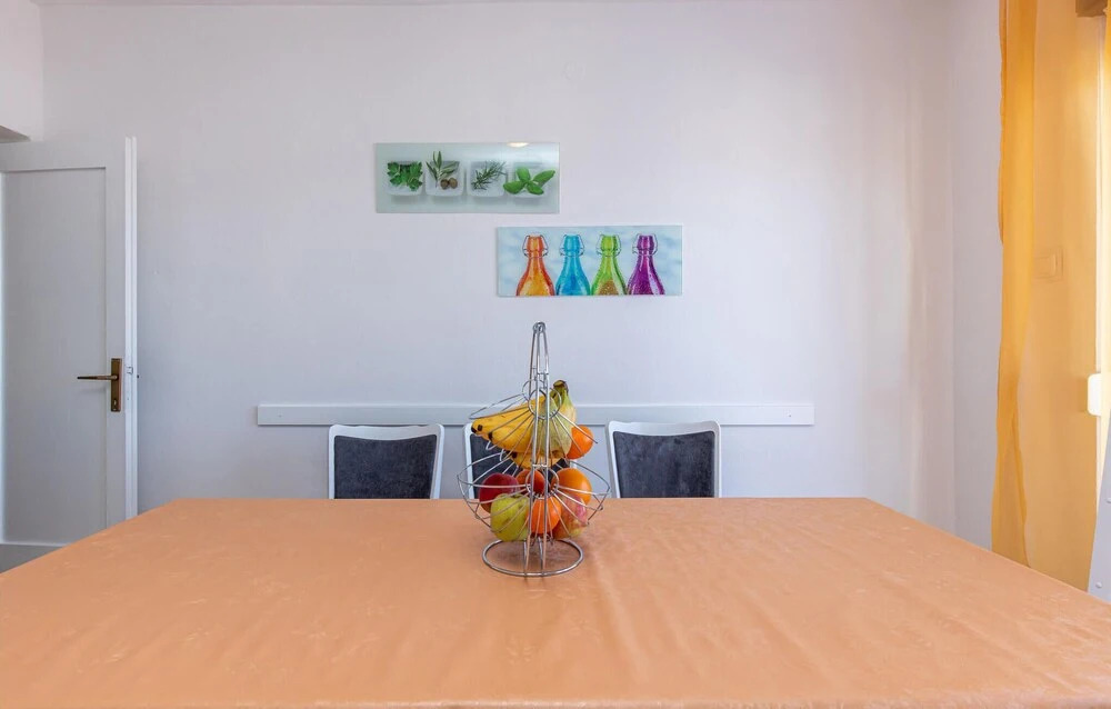 Nice Home in Novi Vinodolski With Wifi and 4 Bedrooms