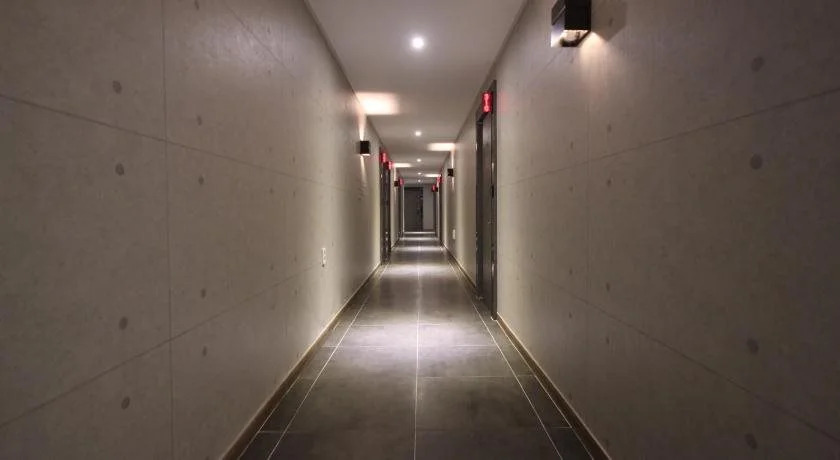 Paradise Hotel