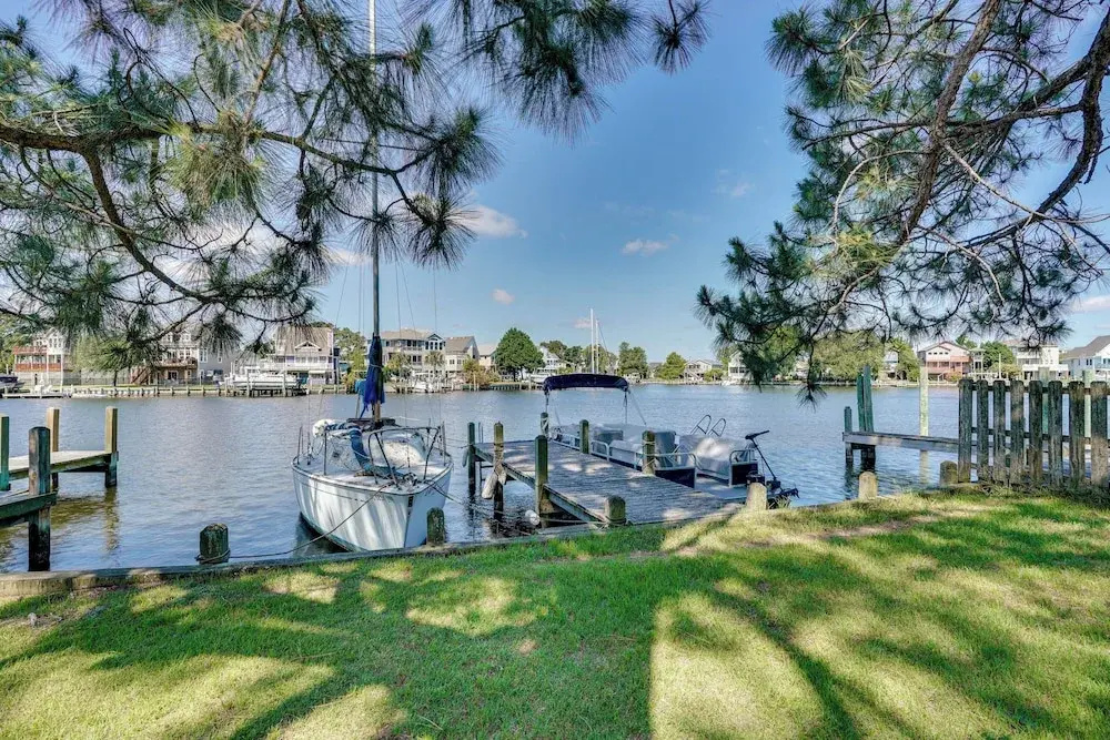 Private Dock & Beach Access: Outer Banks Area Home