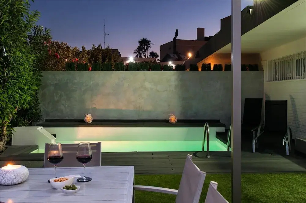 Holiday House for 4 Persons, With Swimming Pool, Near the Beach