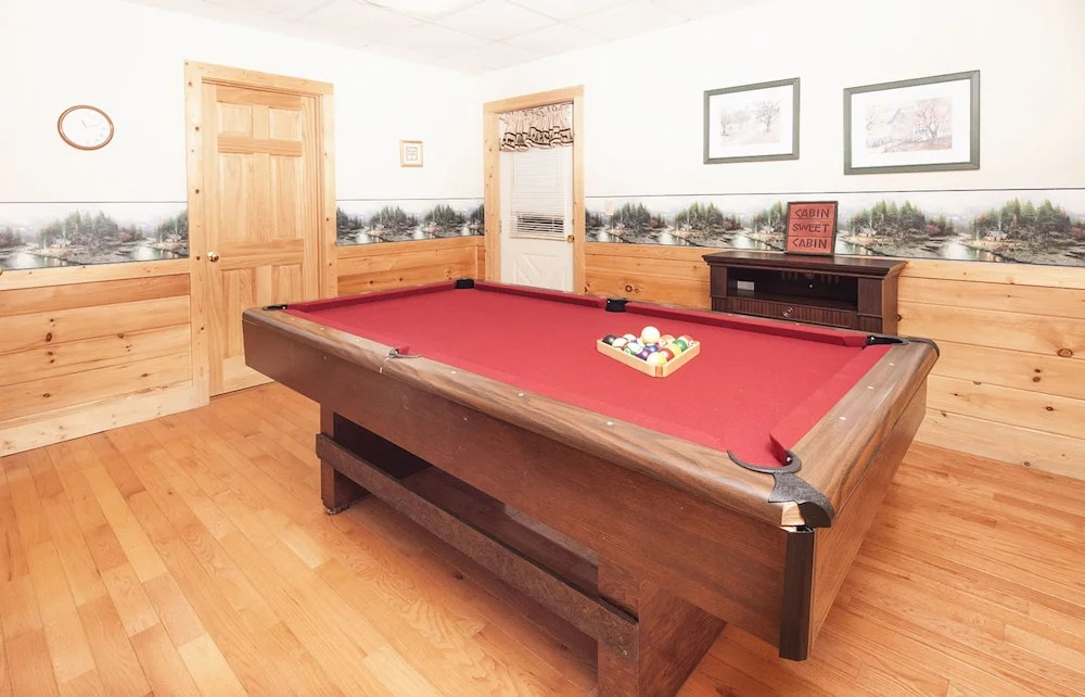 Youngs Hideaway by Eagles Ridge Resort