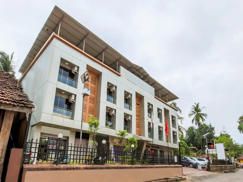 OYO 15532 Konark Residency