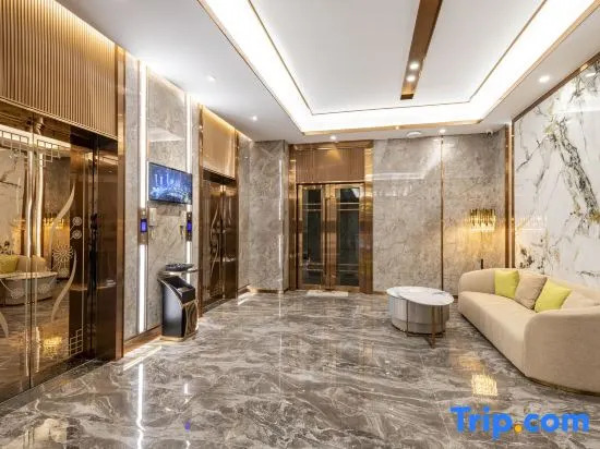 Zhirong Zhenxiang Hotel (Dongguan Dalang RT-Mart)