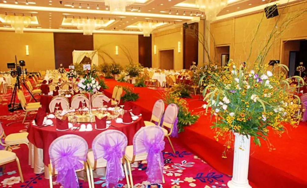 Beijing Century Huatian Hotel