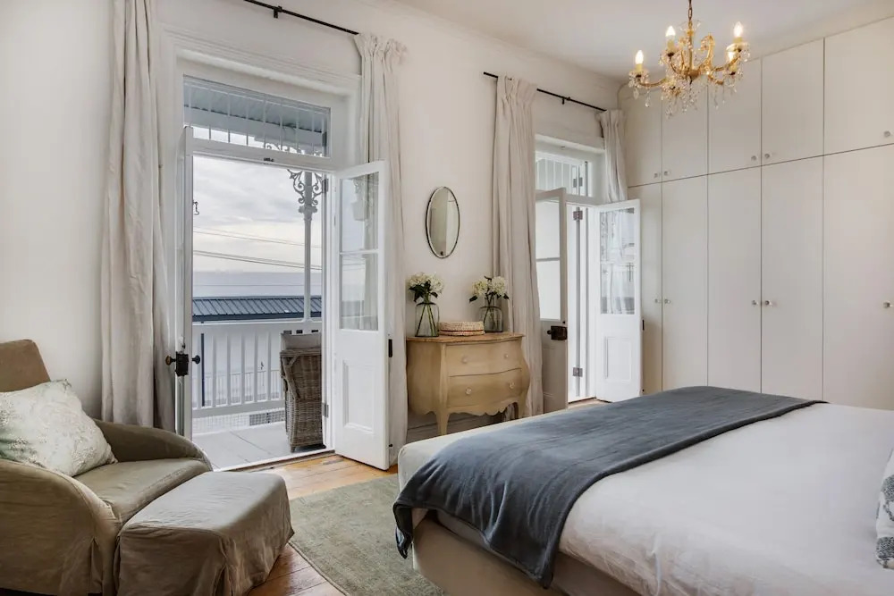 Backup-Powered Victorian House at GreenPoint Park