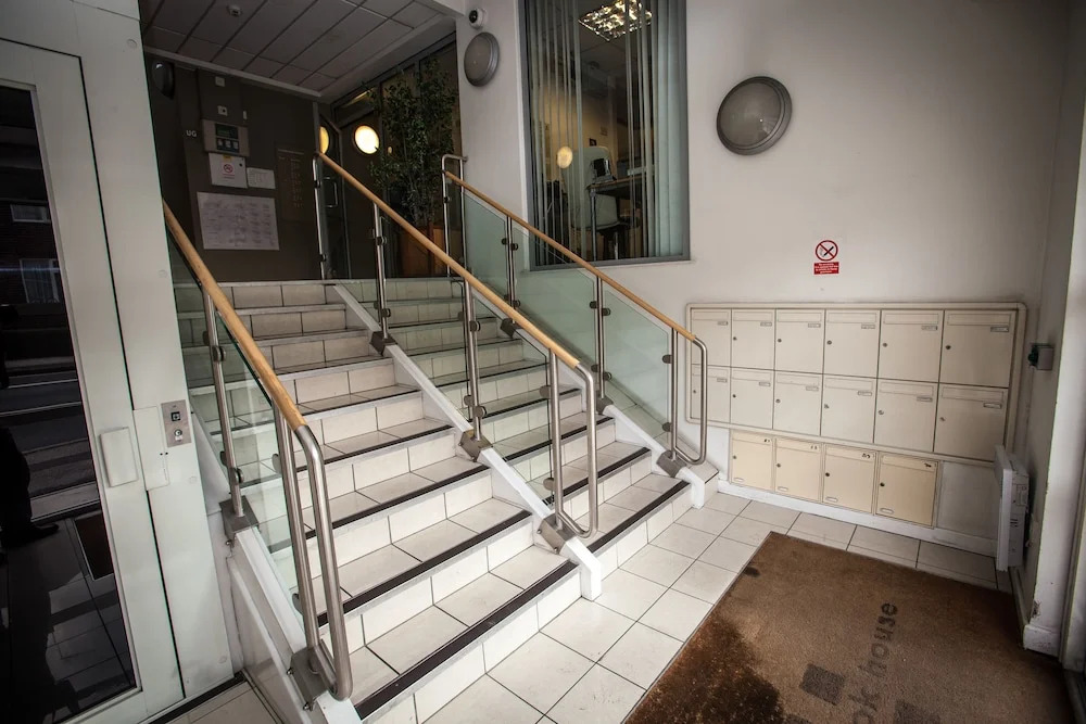 Cranbrook House Serviced Apartments