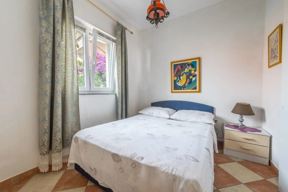 Branko - 60m From the Beach - A2