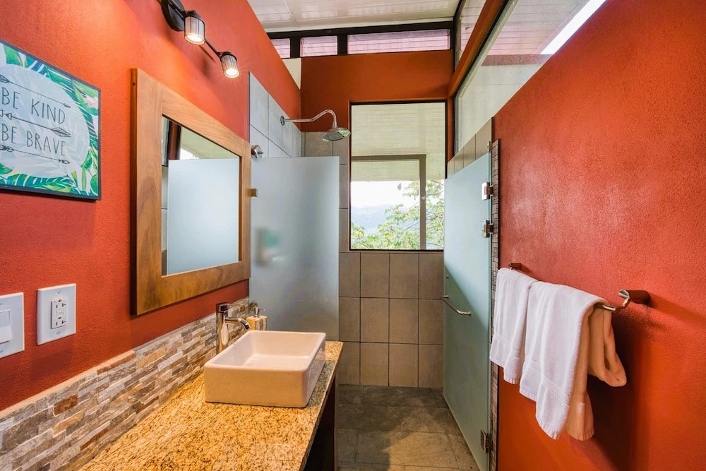 Natures Edge Boutique Hotel