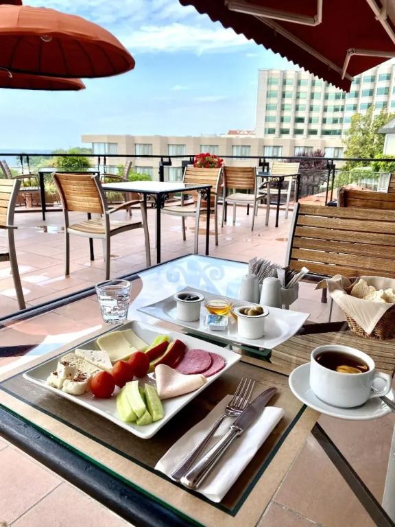 Cinar Hotel