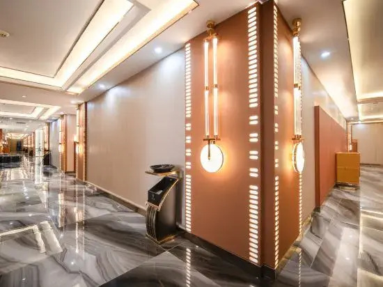 Dilunting International Hotel (Wansheng Yaocheng)