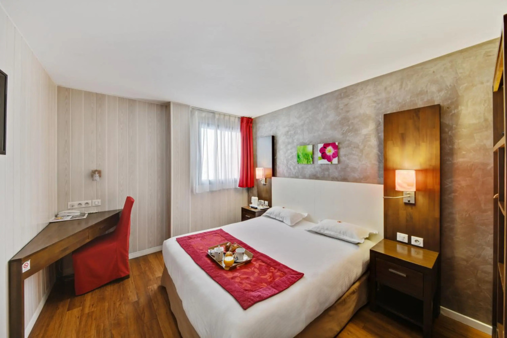 HOTEL RESTAURANT PARIS PACIFIC PARIS-VILLEJUIF- PRES DU METRO LHAY LES ROSES LIGNE 14 - Direct PARIS-AEROPORT ORLY ET INSTITUT GUSTAVE ROUSSY