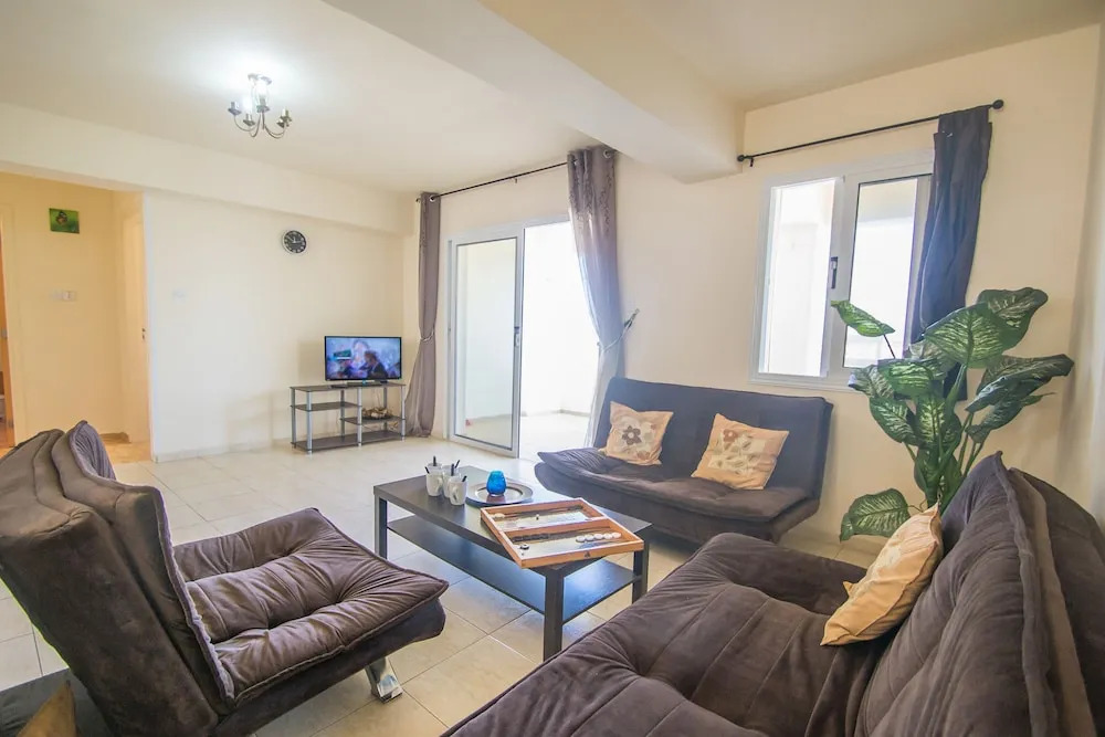 Konnos 2 Bedroom Apartment