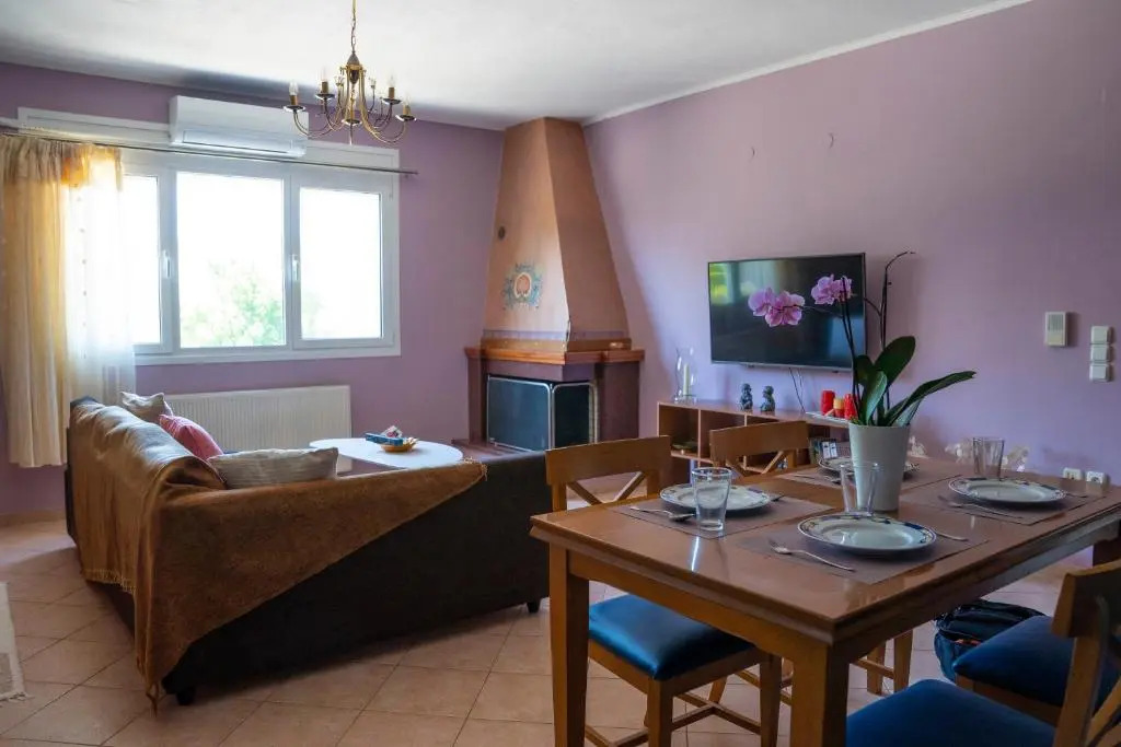 Secret Garden 76 sq.m. apartment close to city center
