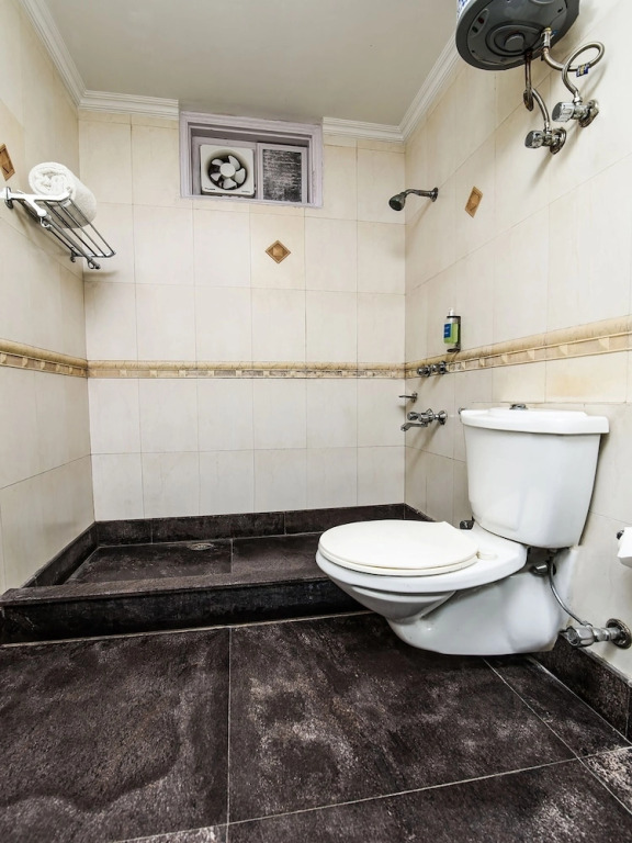 SilverKey Executive Stays 20036 Akash Neem Marg