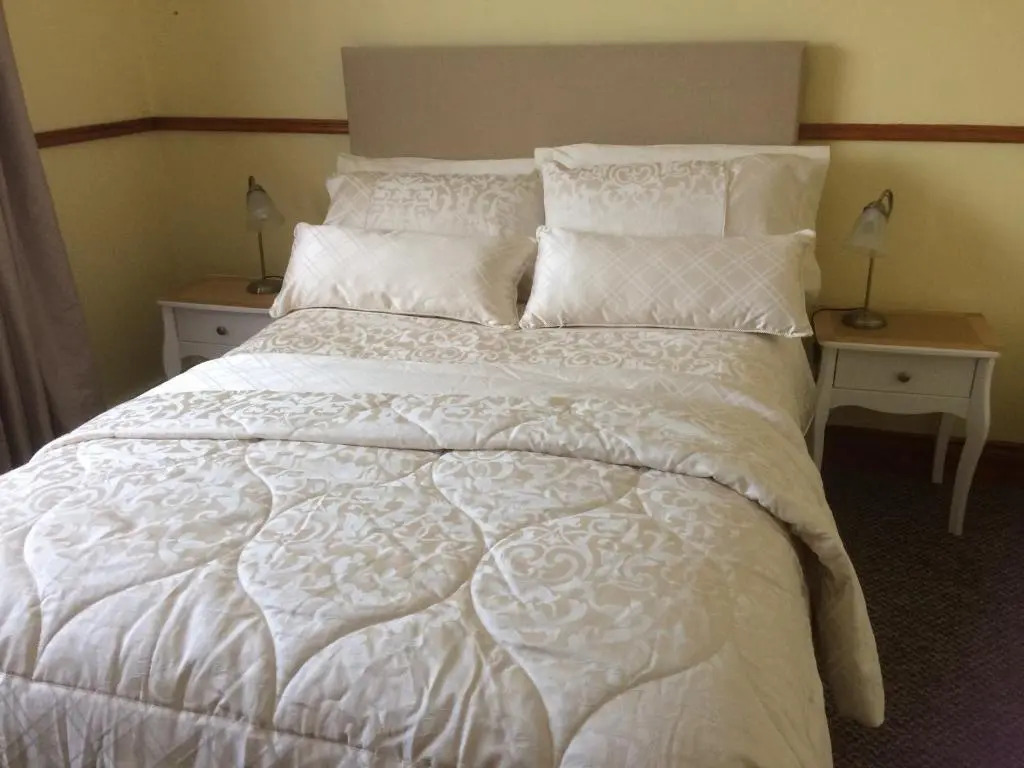 Inglewood Lodge B&B