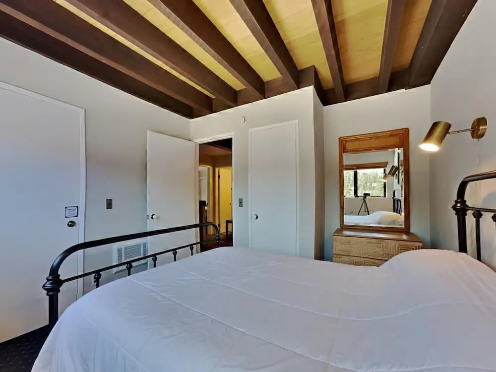 Remodeled Spacious Condo - Next to Car Charging, Hot Tubs, Village Gondola by RedAwning