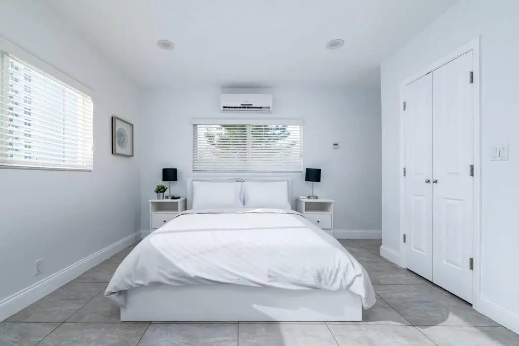Bayshore Breeze 10 - Fort Lauderdale Beach