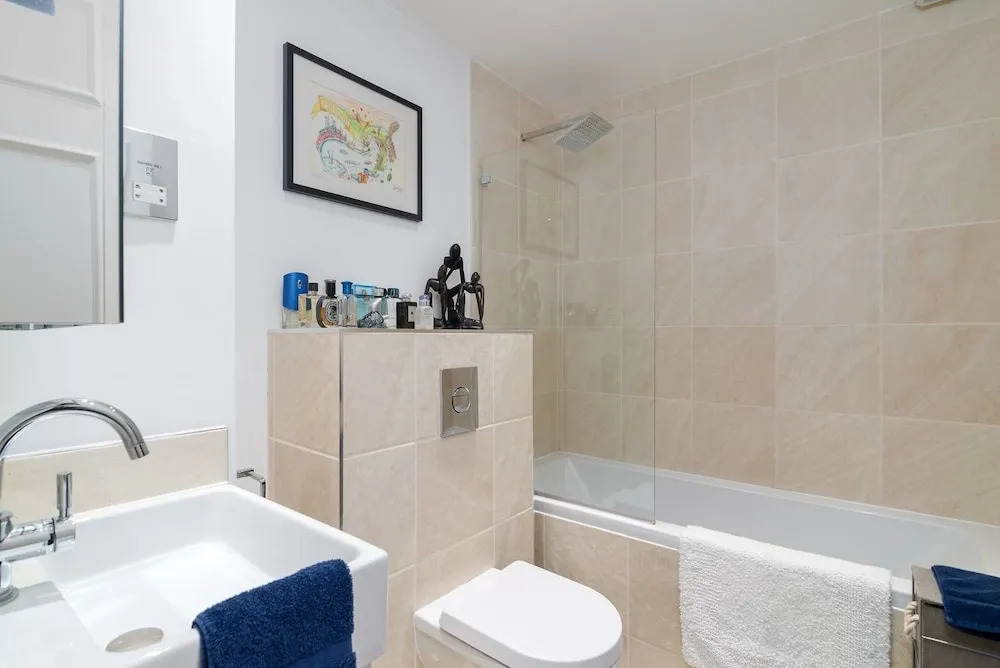 1 Bedroom for 2 Guests in Marvellous Notting Hill