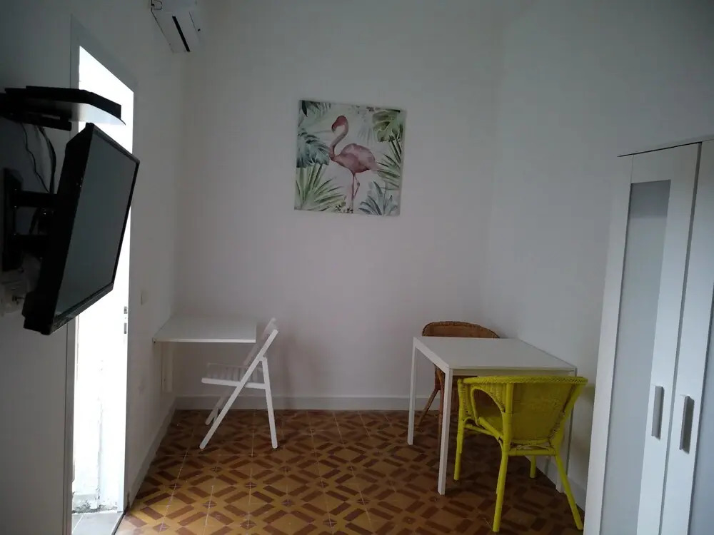 Rebecca's Suites