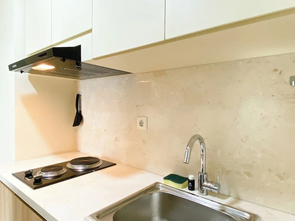Stunning And Homey 2Br Apartment Mustika Golf Residence
