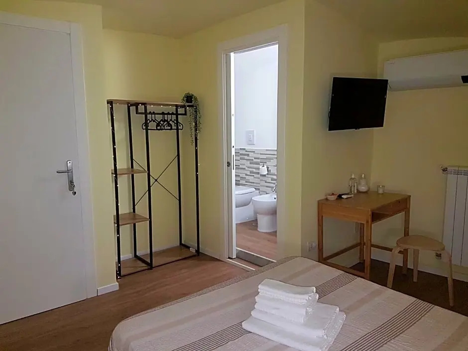 Rega Holiday House