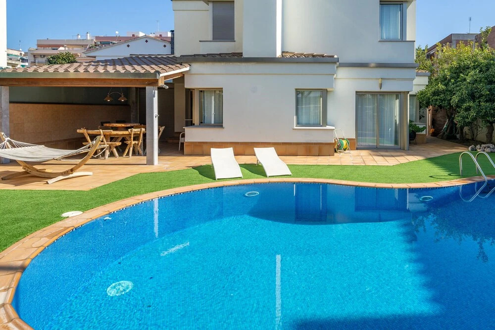 HomeHolidaysRentals Casa Pujadas - Costa Barcelona