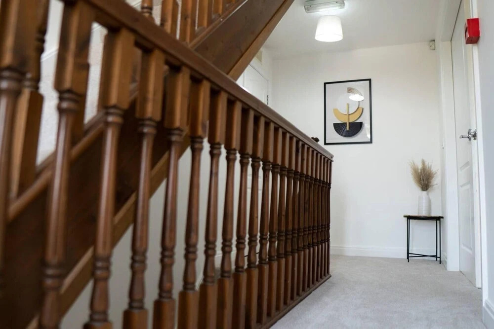 Stunning 6-bed House in Milton Keynes
