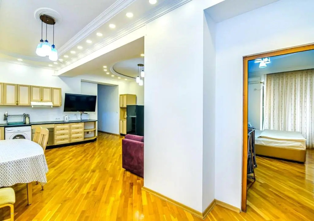 7 Bedroom Apartment on LEYLEK - Nİzami st.