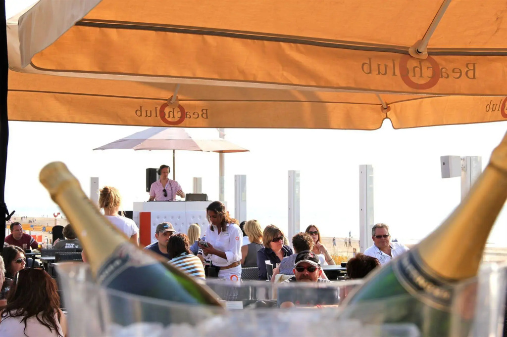 Beach Hotel