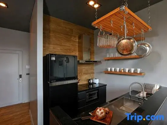 1 BDR Lux Saturdays Residence 4floor