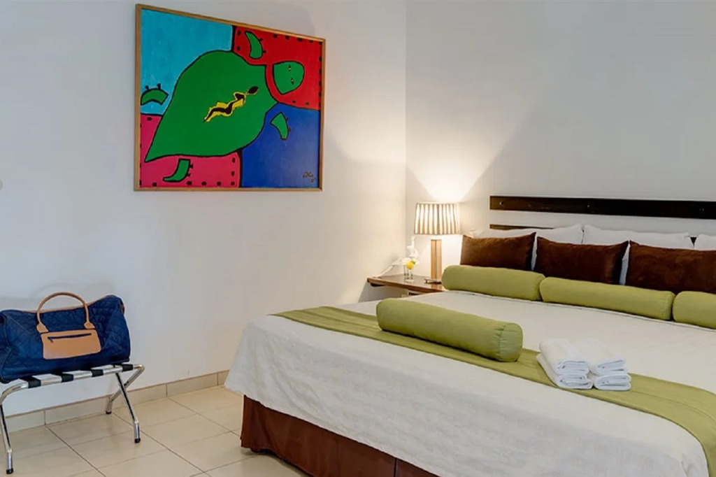 Seis Playas Hotel