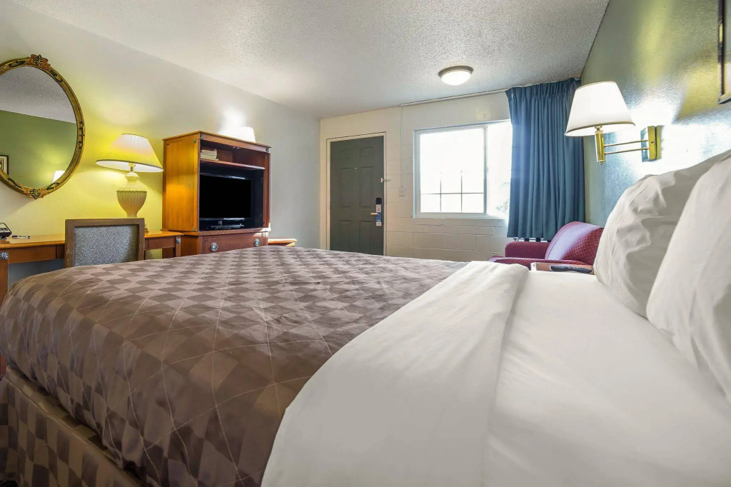 Motel 6 Hermiston, OR - Umatilla