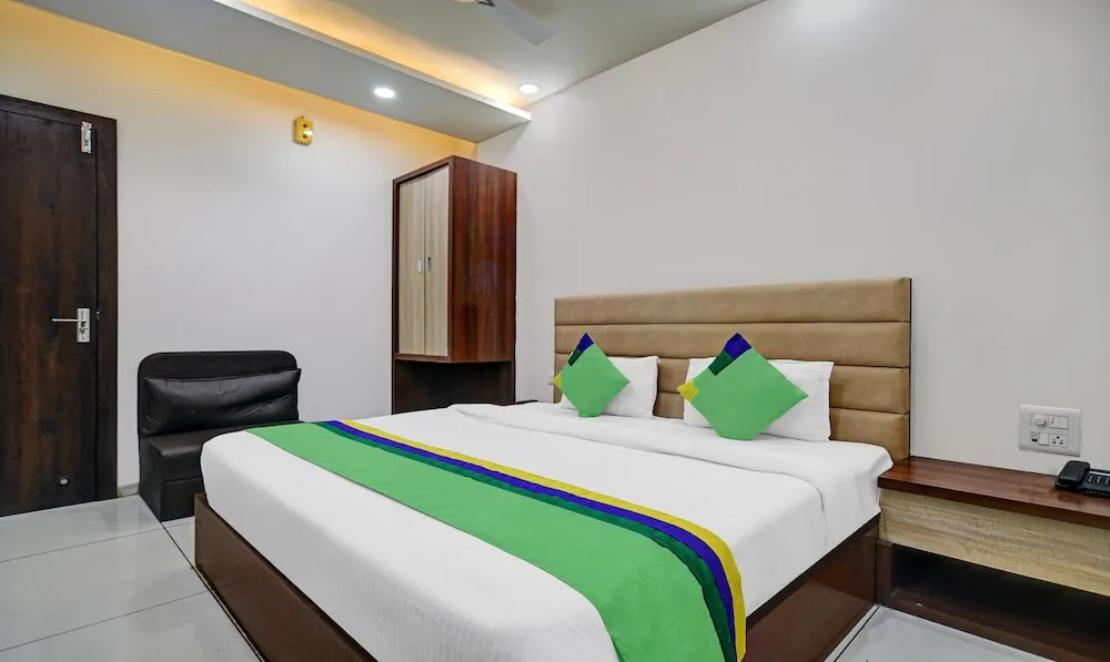 Treebo Relax Guest House