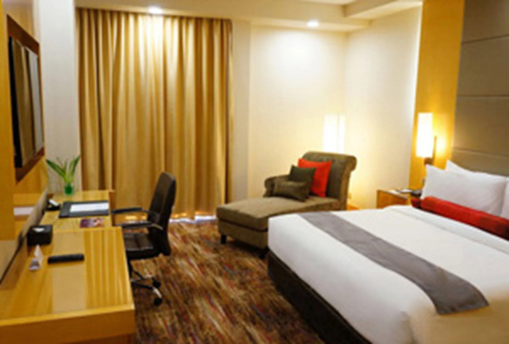 The Waterfront Hotel Kuching