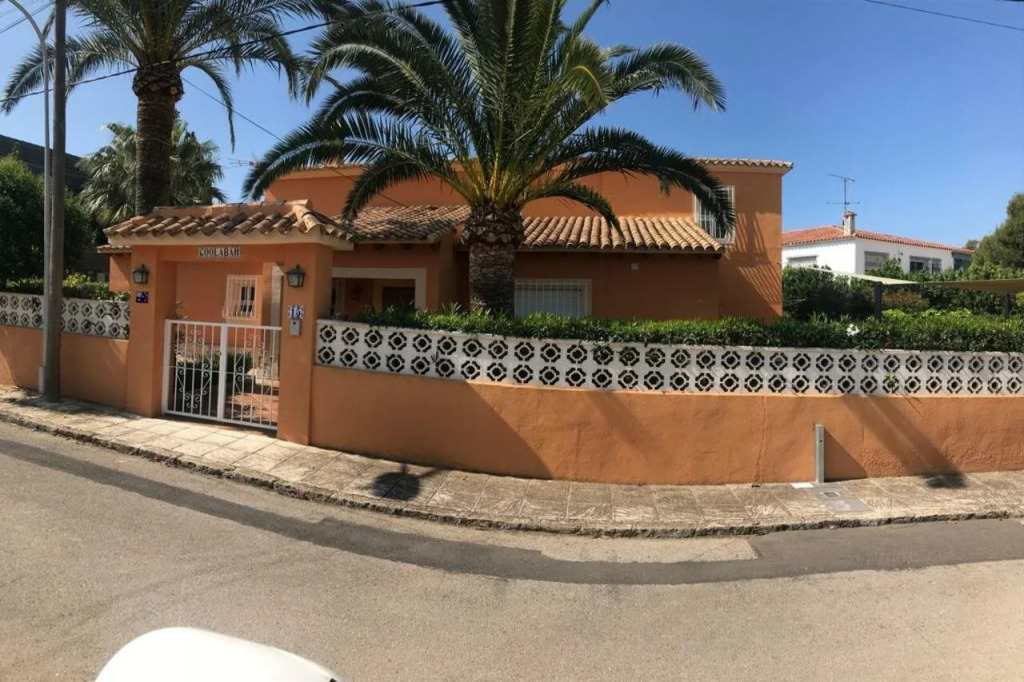 Villa Levante Beach 4bd