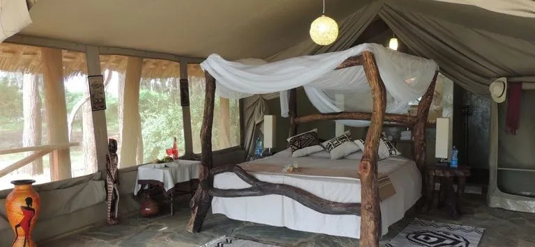 Loyk Tsavo Camp