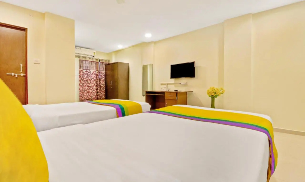 Itsy Hotels Carnival Inn