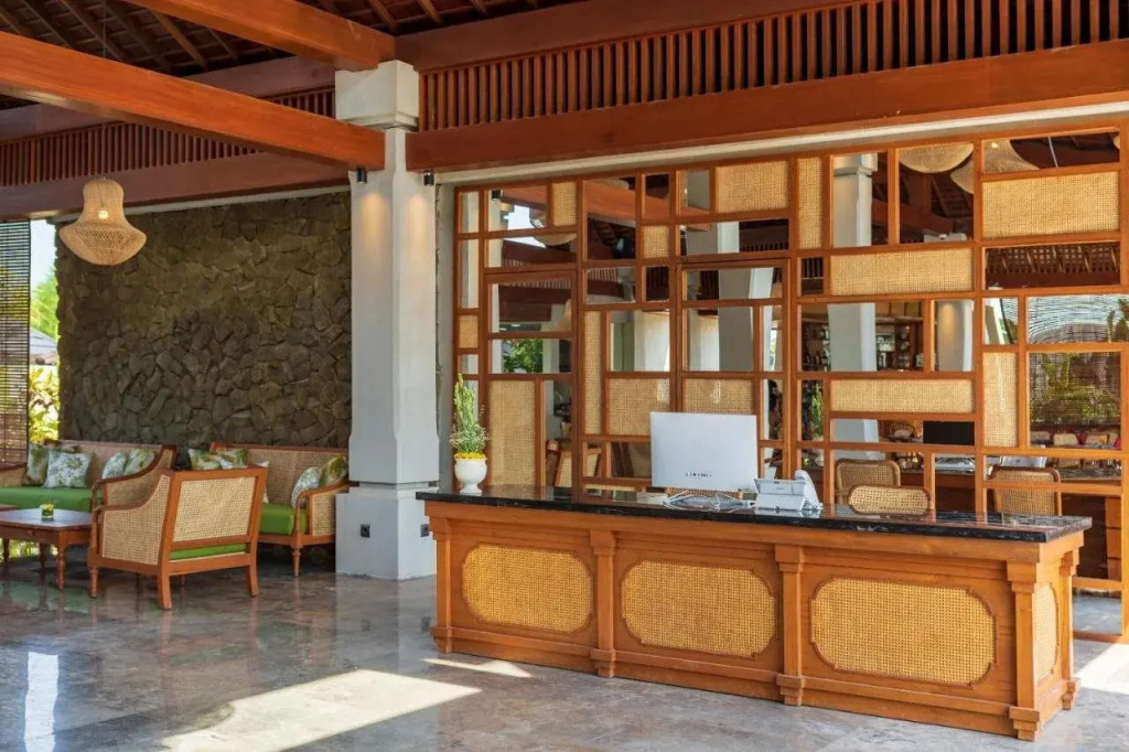 Unagi Wooden Villas by Emana