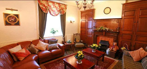 Drayton Court Hotel