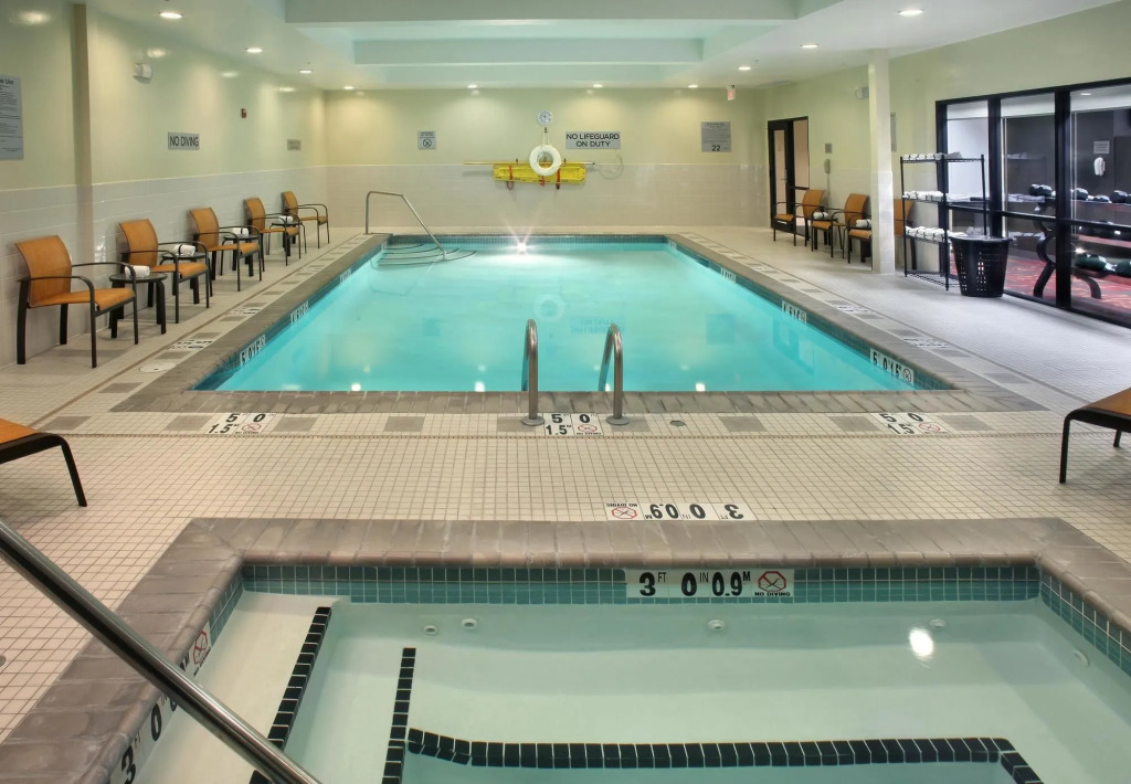 Courtyard by Marriott Providence Warwick