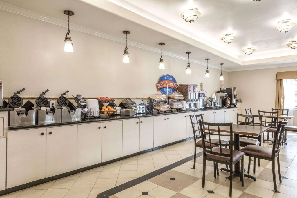Baymont by Wyndham Galveston