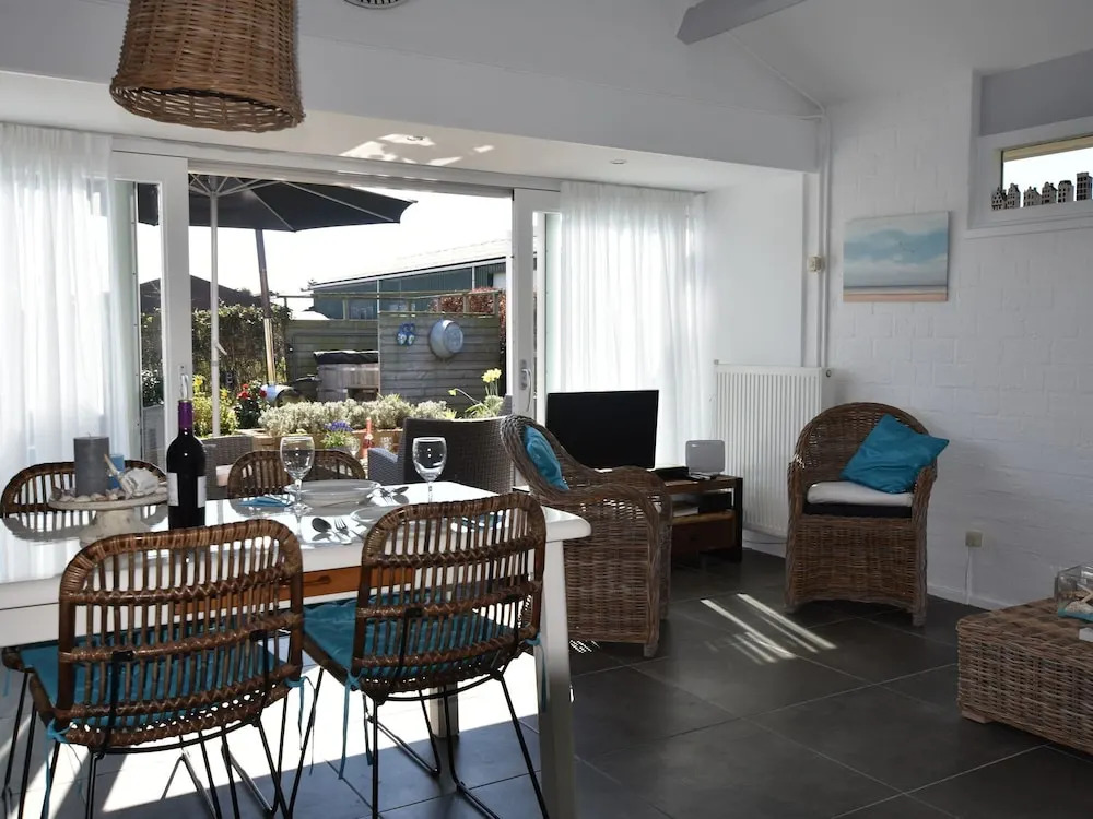 Luxury Home in Egmond aan den Hoef With Garden