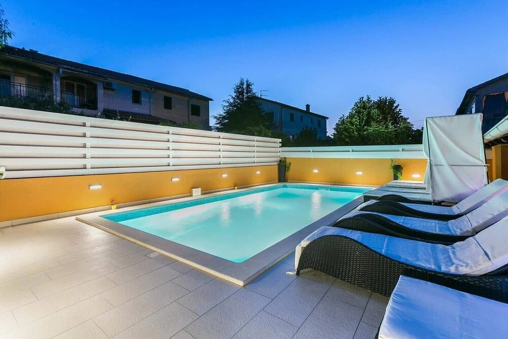 Holiday House Vesna