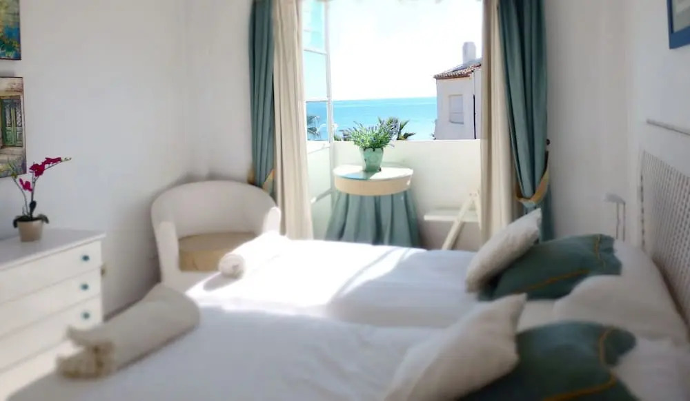 Waterfront Puerto Apartment