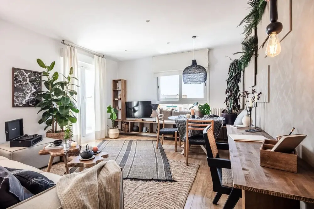 Budu - 2 Bedrooms and Terrace in Trafalgar